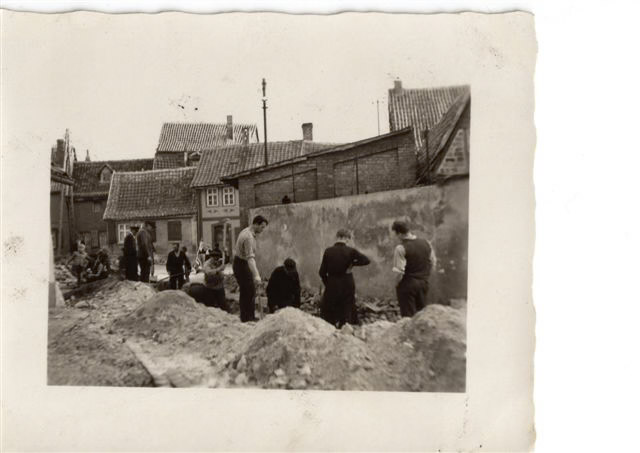 Construction works at the right wall